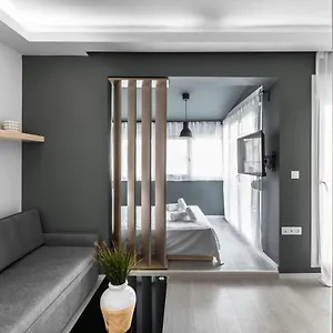 denizen-penthouse-nilie-hospitality-mgmt.hotels-of-thessaloniki.com/